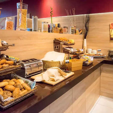 Novotel 4* София