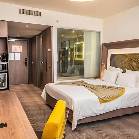 Отель Novotel София